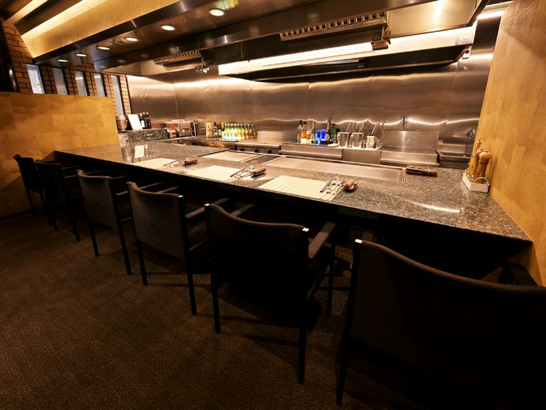 二人のデートを彩り、ロマンチックな空気を演出するにぴったり