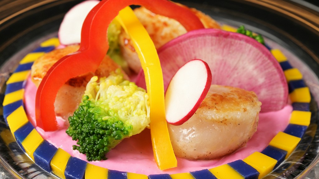 大切な方との特別なひとときを堪能できる『季節のペアディナー』