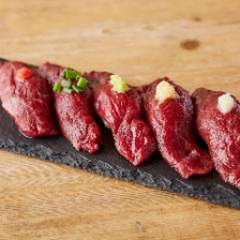 馬肉寿司