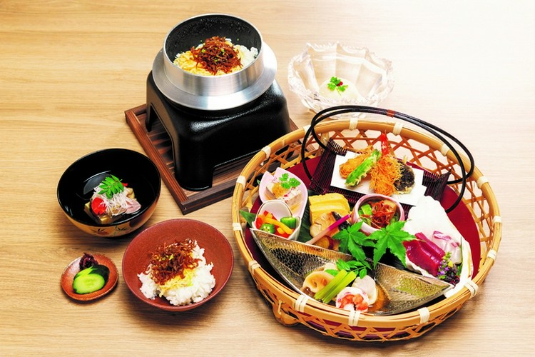 御膳とお椀10セット 御膳とお椀10セット