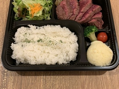 こだわりのステーキを、ご自宅でも是非お楽しみ下さい。
