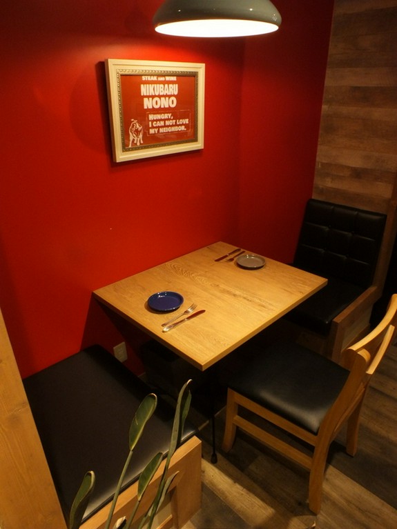 個室あります。貸し切り可能ですので、お気軽にお問合せ下さい。