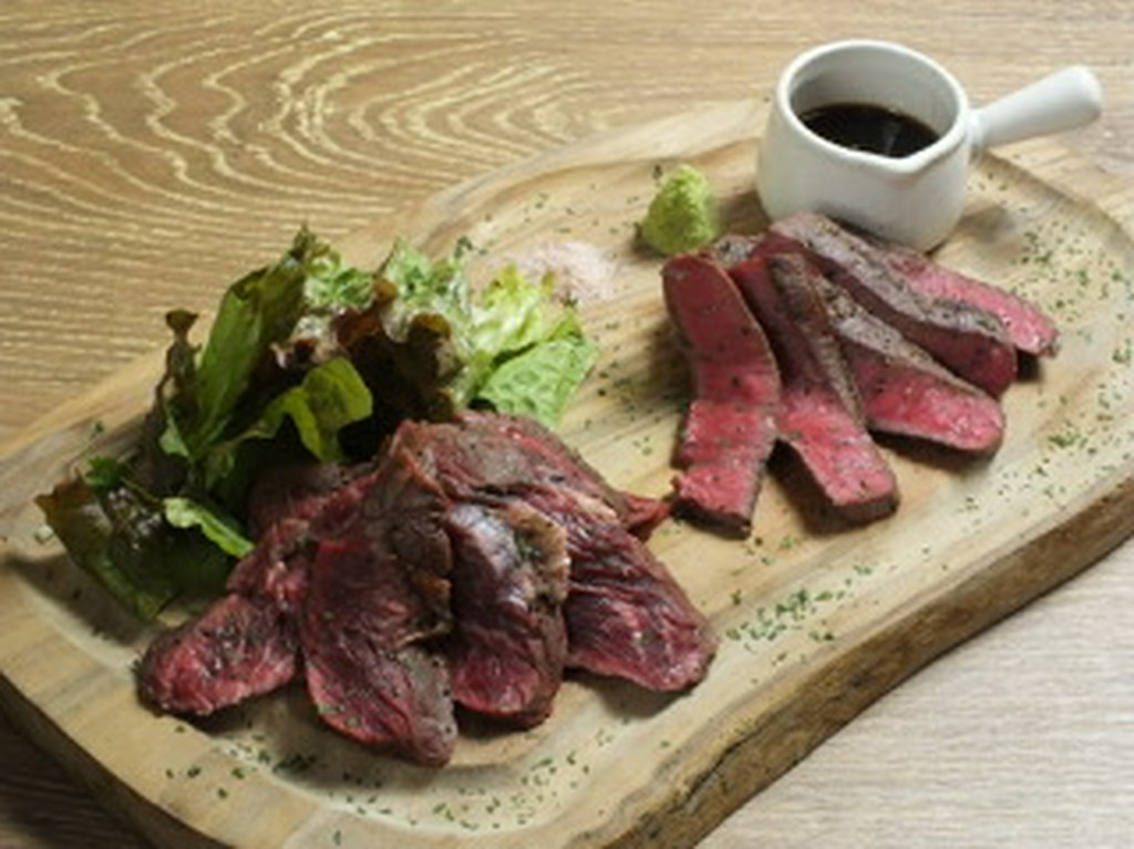 料理長オススメ。ステーキ食べ比べ！