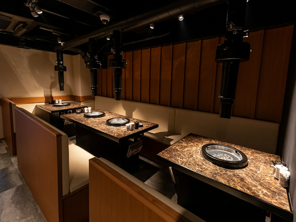 新型コロナ対策を徹底して営業中