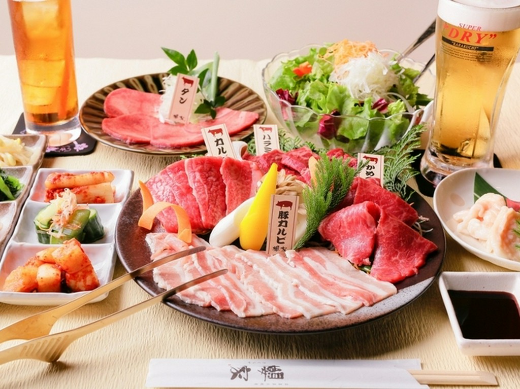 飲み放題付きのお得なセットもご用意しております