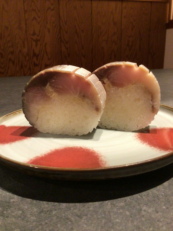 【秋冬限定】　鯖寿司