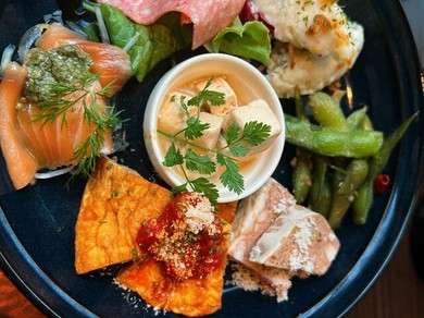 アットホームな空間と美味しい料理でお喋りに花を咲かせて