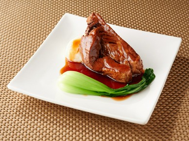 豚スペアリブの醤油煮込み