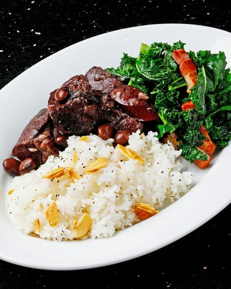 フェジョアーダ