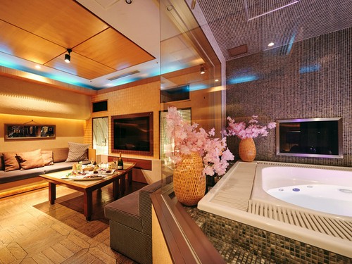 バーとしても利用でき、2軒目としてもオススメ