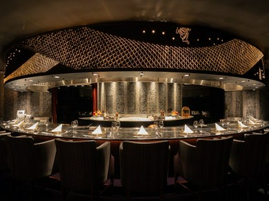 二人の時間を満喫できる、ムーディーな大人の隠れ家