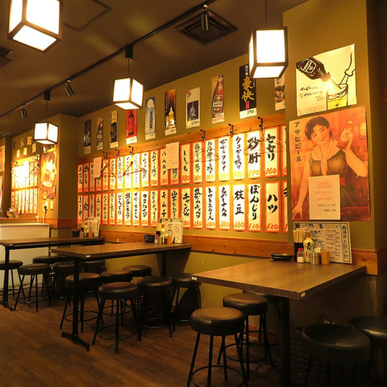 レトロ感漂う店内はなつかしさを感じます