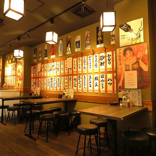 レトロ感漂う店内はなつかしさを感じます