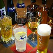 ビールやハイボールは勿論、ワイン、焼酎、カクテルなど幅広いドリンクが揃う飲み放題もございます！当店自慢の洋食と一緒にお楽しみください！