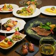 その日の仕入れやお客様のご要望に合わせて作るコース。料金は4000円からご用意、プラス1900円で90分飲み放題をお付けできます。気軽にお食事を楽しんでほしいという想いで作るコースは女子会やデートにも。