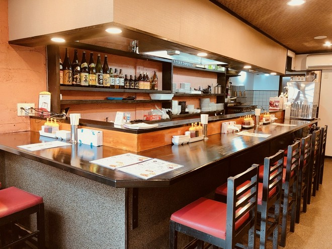 カウンター席がある