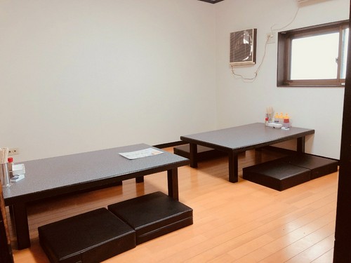 座敷もございます