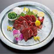 熊本名物馬刺し
