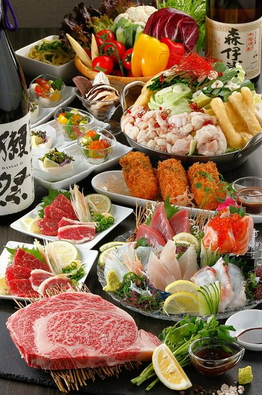 最高の料理と豊富なドリンク、コース料理にも自信あり