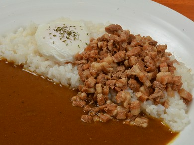 魯肉飯（ルーローハン）カレー