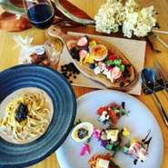 ※こちらのコースは個室ご利用できません
※当店では、お客様一人ひとりとの時間を大切にし、新鮮な食材をご提供するため、以下の通りキャンセルポリシーを設けております
・当日キャンセル・無断キャンセル：コース料金の100% （お席のみ予約の場合は、一律2,000円）
※ディナーは（月・水・木）は前日までの完全予約制
（金・土・日・祝）は当日でも可能