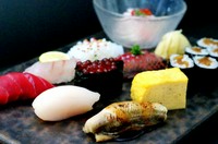 にぎり(上)ランチのみ 7貫巻物1本