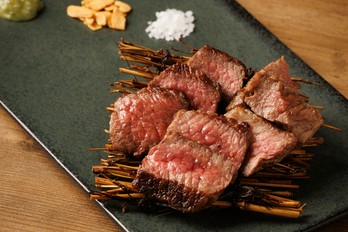 グリル　岩盤焼きグリル 溶岩焼きグリルと世界のワイン 肉助 上大岡店 上大岡/弘明寺/居酒屋