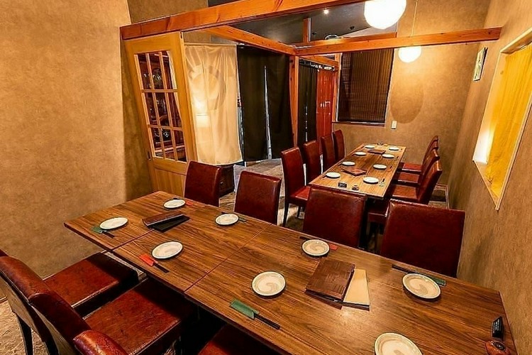 溶岩焼きグリルと世界のワイン 肉助 上大岡店 上大岡/弘明寺/居酒屋