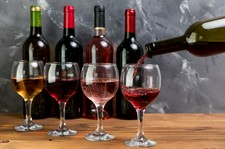 カウンター席限定！ワイン12種2時間制飲み放題！さらに、日～木曜日(祝前日を除く)なら時間無制限飲み放題