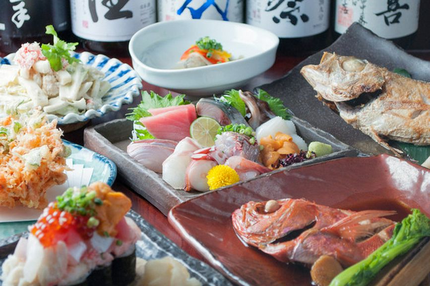 多彩な料理を楽しめるコース料理をご用意