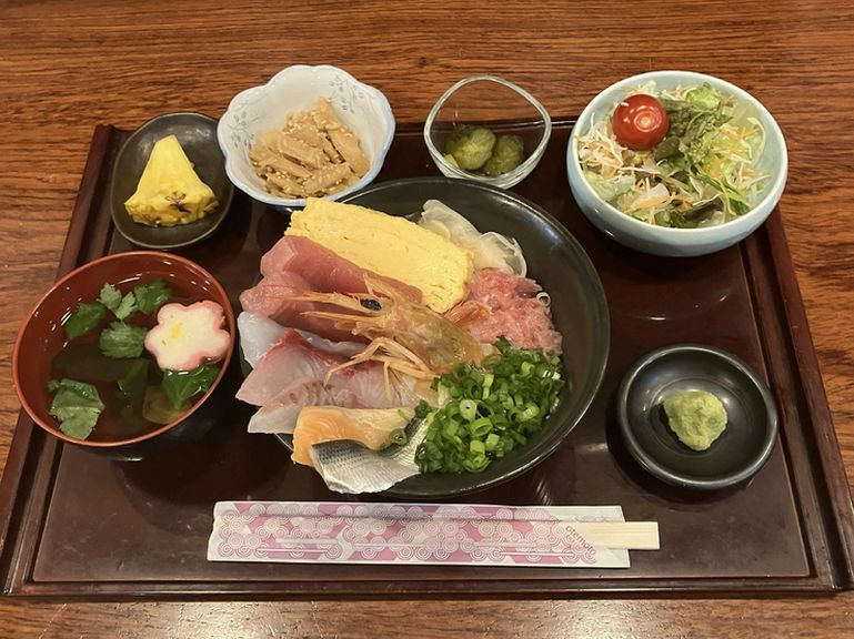 海鮮丼