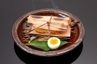 自家製味噌の旨みと藁の香りが五感に響く『銀鱈西京漬の藁焼き』