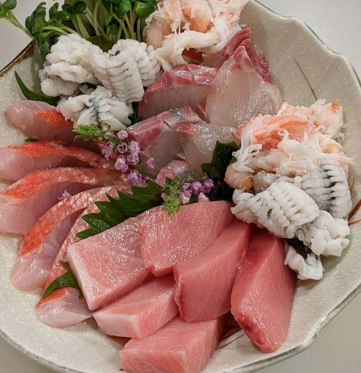 お造り盛り合わせ