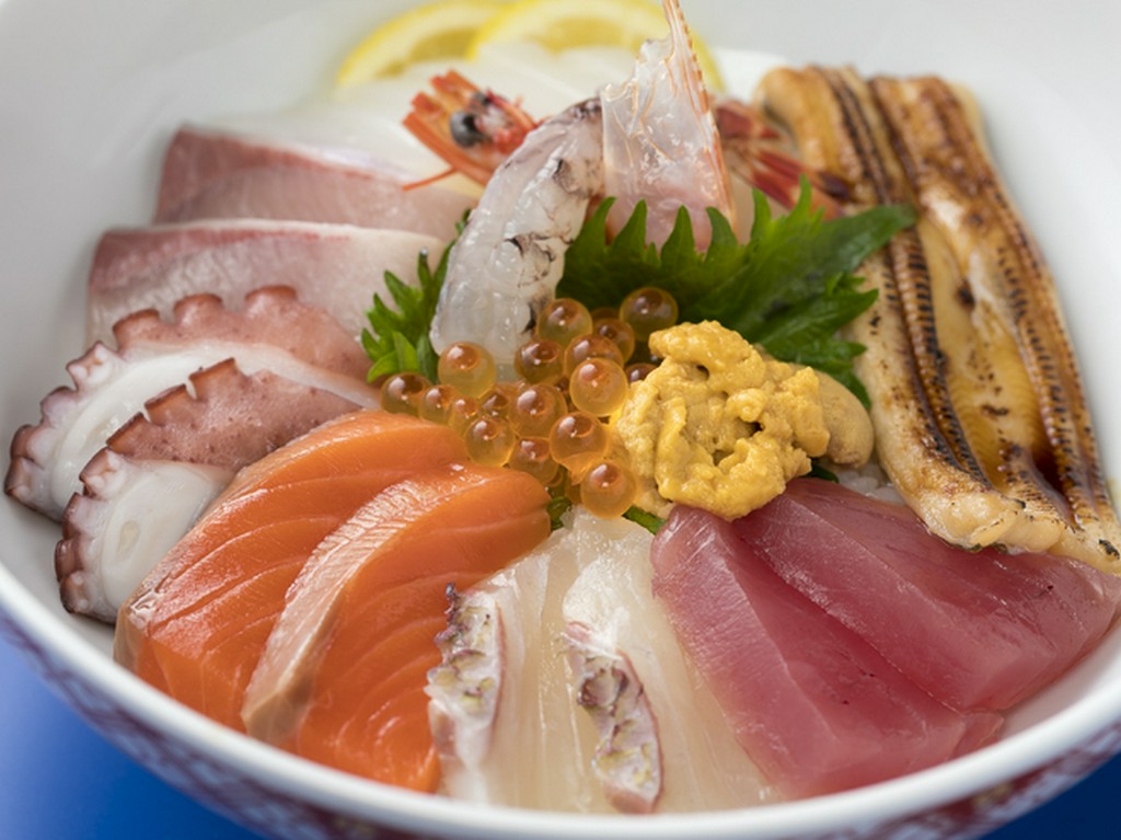 海鮮丼