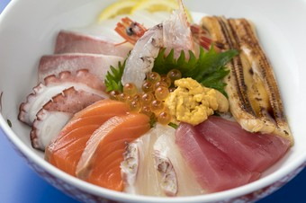 海鮮丼