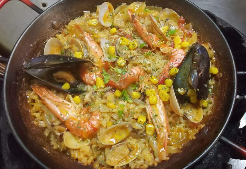 魚介のパエリア