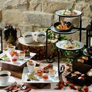 ※２名様からで、前日までの予約制です
※お食事時間を90分制とさせていただきます。また11時45分の枠でご予約も可能ですが、13時までのご案内となります。ご了承くださいませ。
※お子様とご一緒の場合、お子様椅子やバウンサー、またお子様プレート（税込み1320円）の希望の有無を備考欄にご記入お願いいたします。