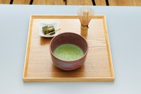 香り高い抹茶を存分に堪能できる『自分でたてるお抹茶セット』