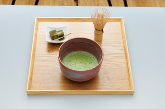 香り高い抹茶を存分に堪能できる『自分でたてるお抹茶セット』