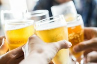 美味しい生ビールを提供するため、生ビールサーバーの定期的な洗浄管理を徹底しています。