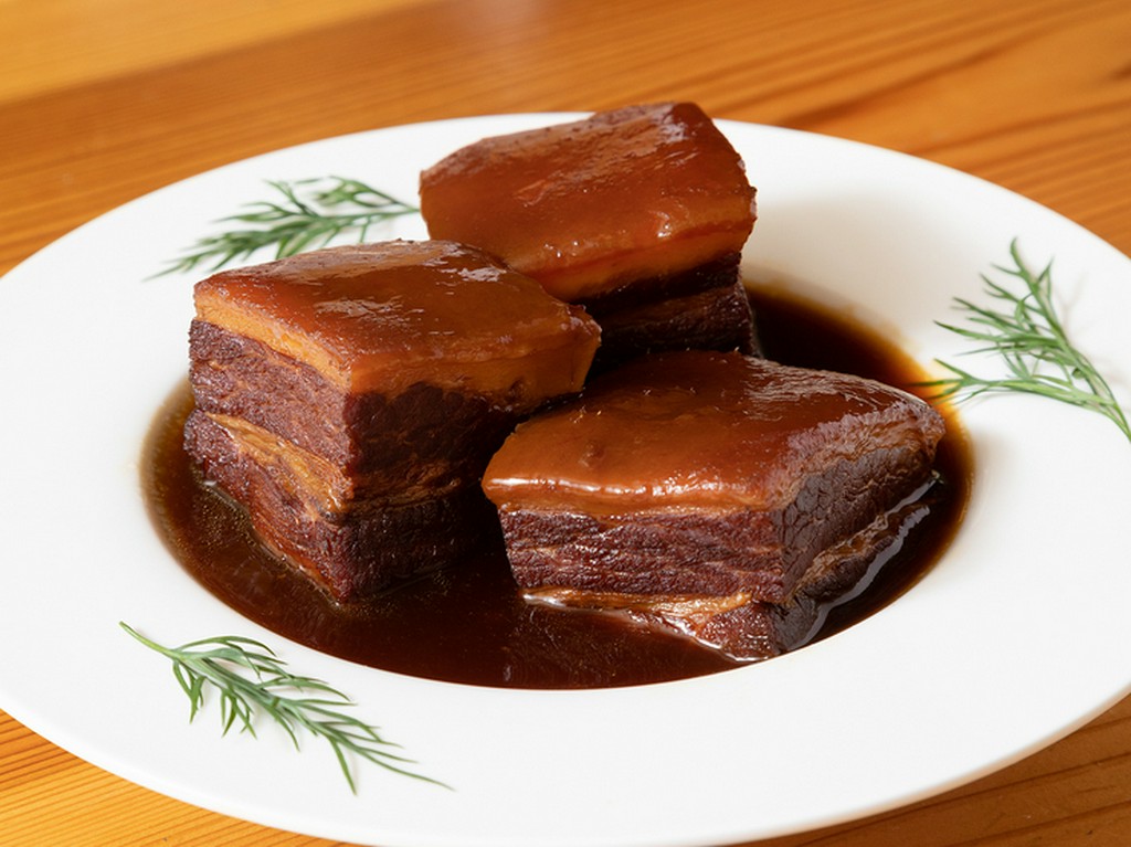 洋の素材を中華にアレンジ『イベリコ豚角煮』