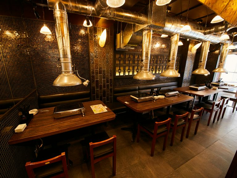 各テーブル間をなるべく開けた設計