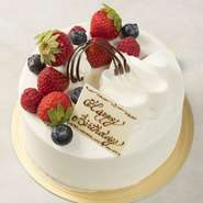 ・お誕生日ケーキ￥4000～（ホール）
・お誕生日デザートプレート￥1600
・コースのデザートはお誕生プレートにデコレート可能
（事前にご連絡ください）