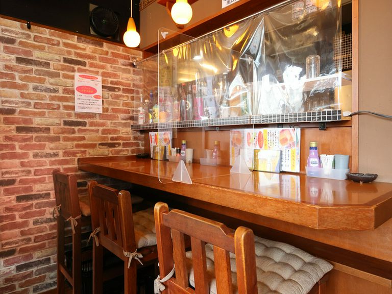 贅沢なお1人さまも楽しめるカウンター席
