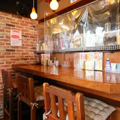 贅沢なお1人さまも楽しめるカウンター席