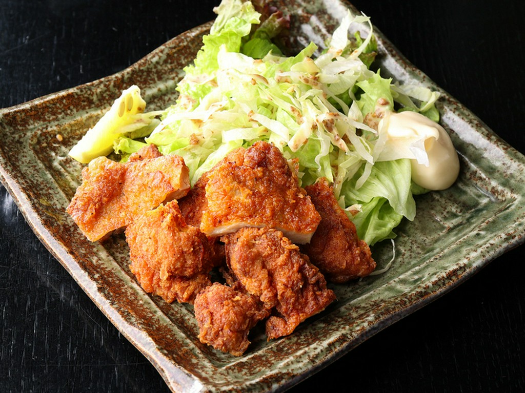 店主の自信作『若鶏のジューシー揚げ』
