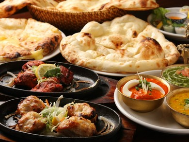 全１７種類ナン食べ放題¥2000