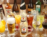 スーパードライ、ウイスキー、ハイボール、サワー、焼酎、ワイン、カクテル、ラッシー等