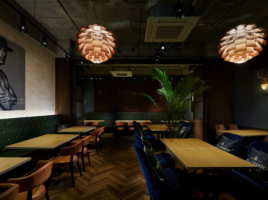 開放感がありゆっくり寛げる店内は、どんなシーンにもピッタリ