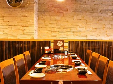 新宿東口 歌舞伎町の焼肉がおすすめのグルメ人気店 ヒトサラ 新宿東口 歌舞伎町の焼肉がおすすめのグルメ人気店 ヒトサラ